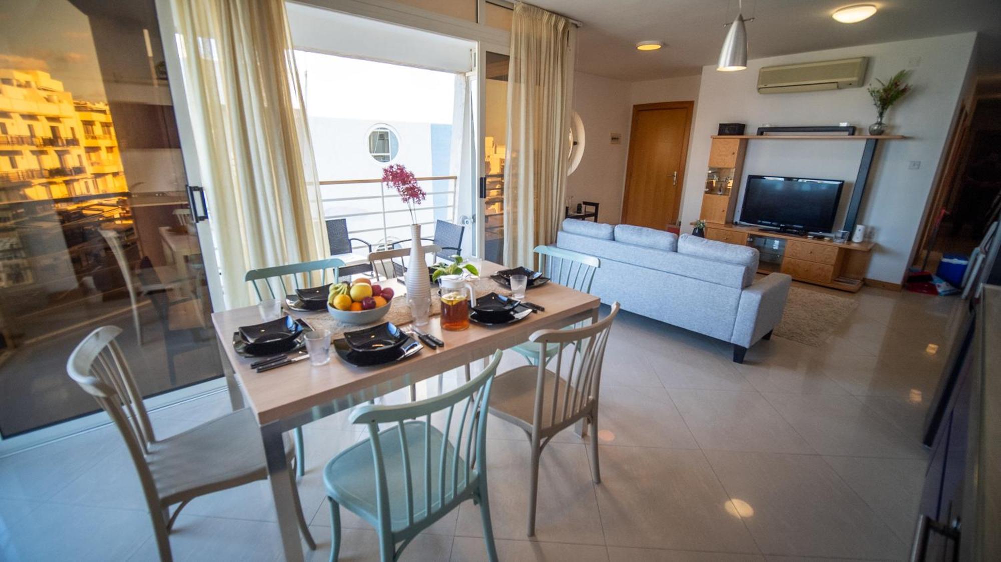 Mellieha Bay 3 Bedroom Apartment "Coastal Comfort" エクステリア 写真